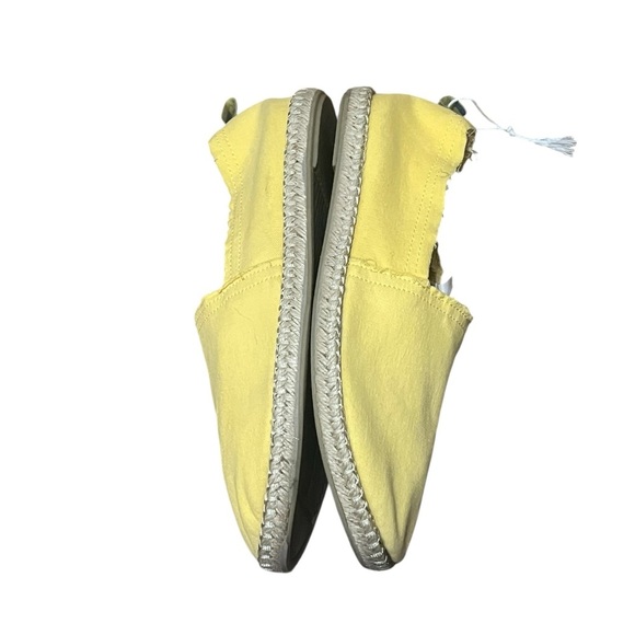 Vionic Beach NWOT Laguna yellow espadrille slip on shoes - Picture 5 of 9